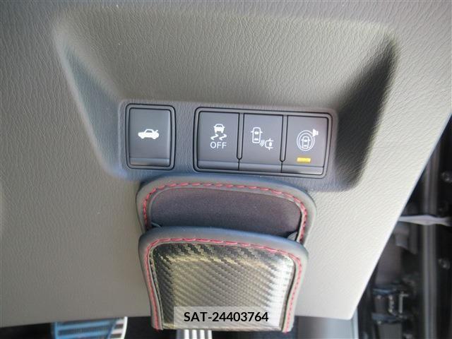 Nissan FUGA 2018-01 334230-16