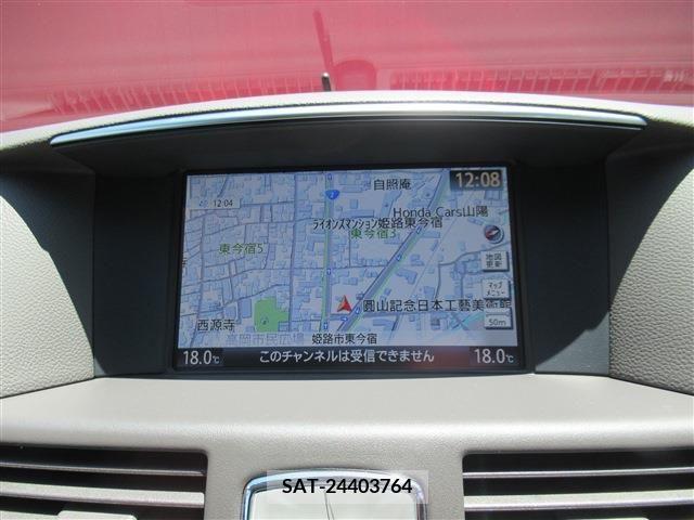 Nissan FUGA 2018-01 334230-9