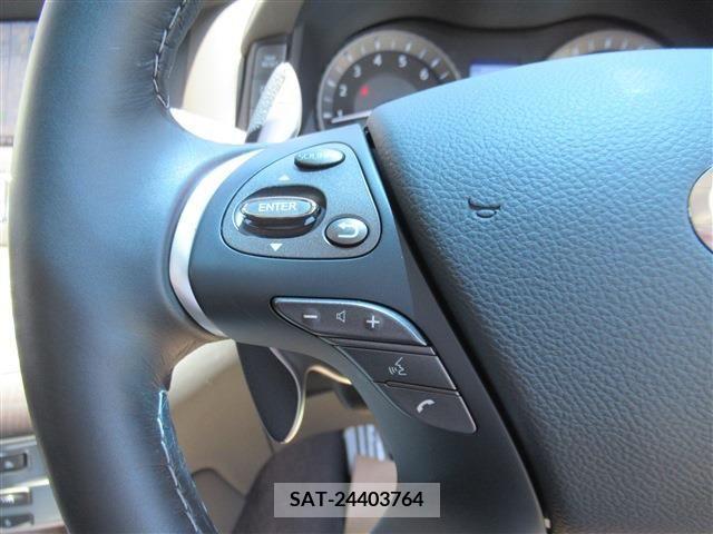 Nissan FUGA 2018-01 334230-19