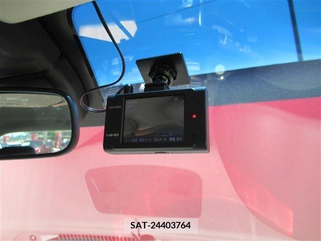 Nissan FUGA 2018-01 334230-18