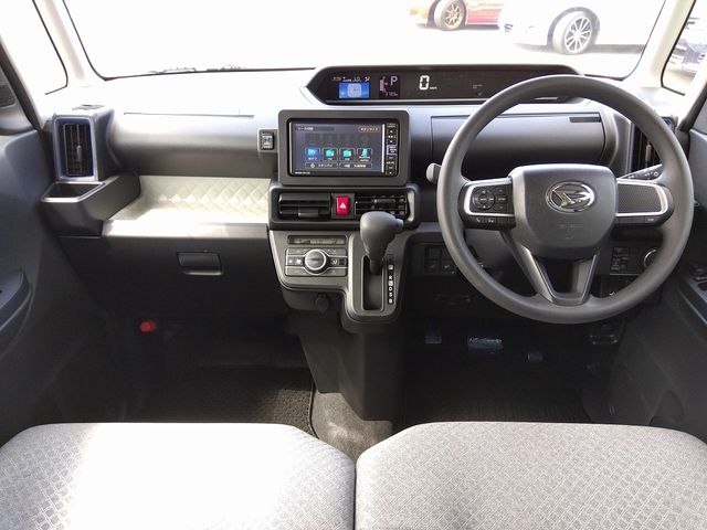 Daihatsu TANTO 2021-11 12397-2
