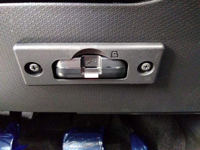 Daihatsu TANTO 2021-11 12397-12