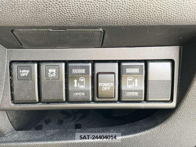 Mazda BIANTE 2015-04 230048-8