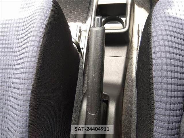 Mazda CAROL 2019-06 305283-8