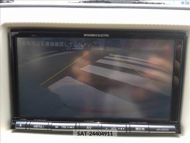 Mazda CAROL 2019-06 305283-4