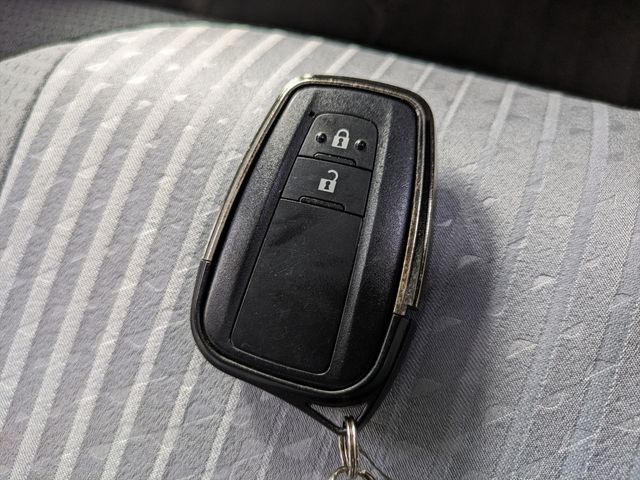 Toyota PRIUS 2016-08 21362-13