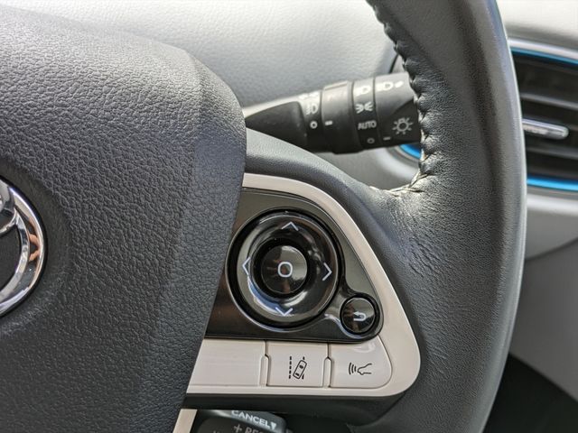 Toyota PRIUS 2016-08 21362-10