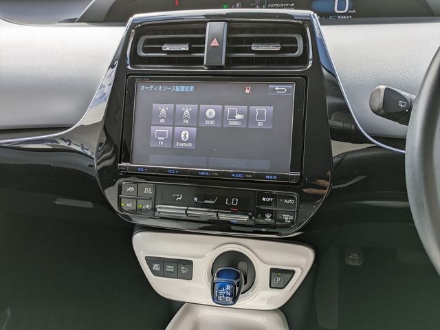 Toyota PRIUS 2016-08 21362-3