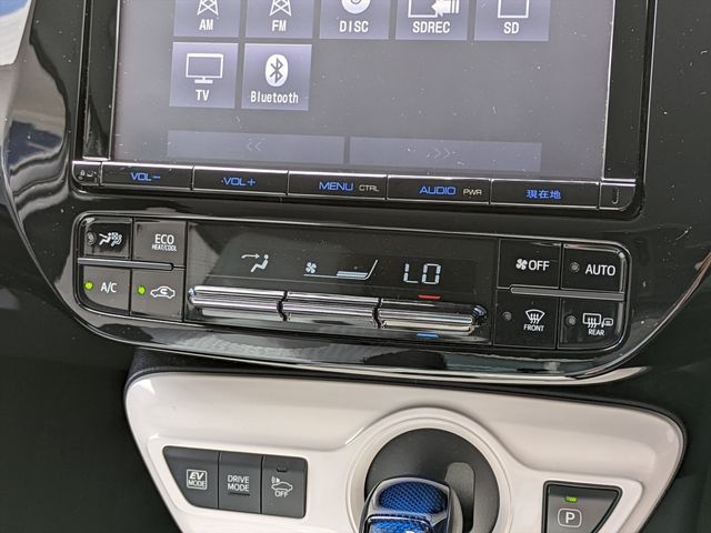 Toyota PRIUS 2016-08 21362-7