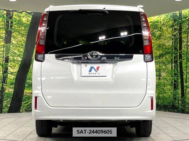 Toyota NOAH 2015-04 383696-15