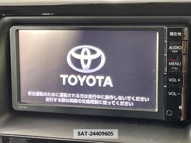 Toyota NOAH 2015-04 383696-2