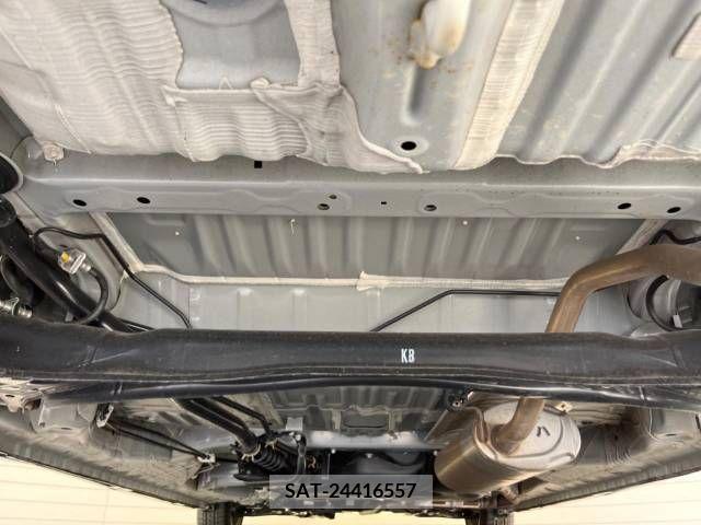 Honda N BOX CUSTOM 2022-08 231755-18