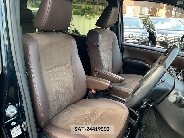 Toyota ESQUIRE 2017-10 351104-13