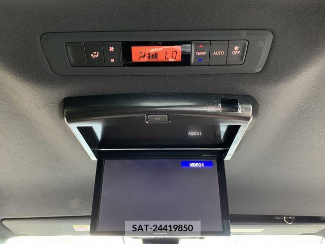 Toyota ESQUIRE 2017-10 351104-22
