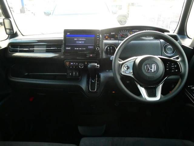Honda N BOX CUSTOM 2018-03 193407-1