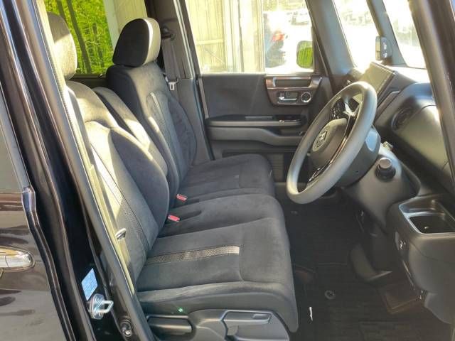 Honda N BOX CUSTOM 2018-03 193407-8