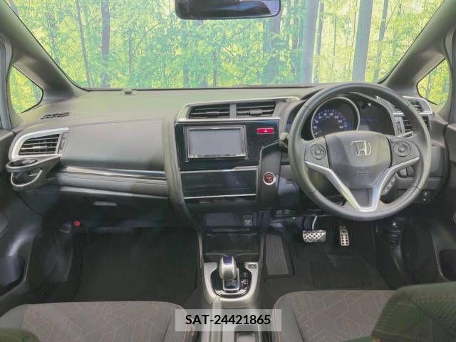 Honda FIT HYBRID 2014-02 304051-1