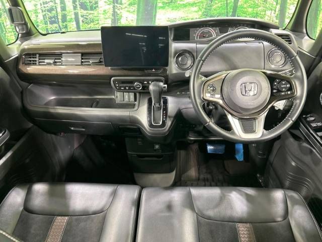Honda N BOX CUSTOM 2019-11 187553-1
