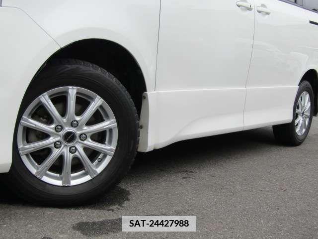 Toyota VOXY 2007-01 385429-19