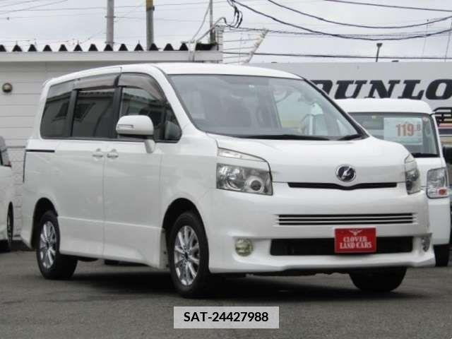 Toyota VOXY 2007-01 385429-4