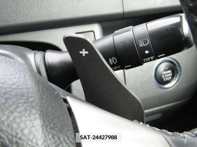 Toyota VOXY 2007-01 385429-13