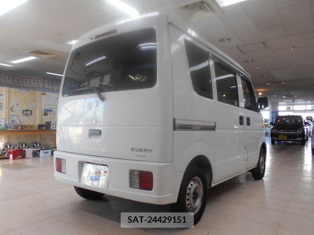 Suzuki EVERY 2014-06 207840-1