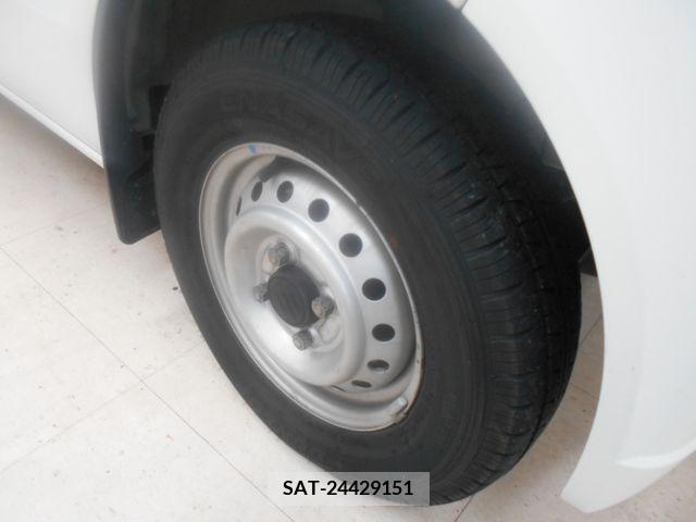 Suzuki EVERY 2014-06 207840-17