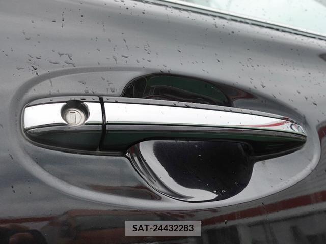 Toyota MARK X 2019-12 329702-19