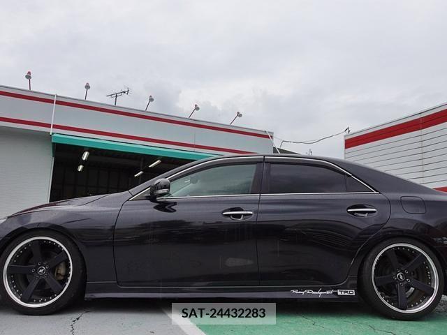 Toyota MARK X 2019-12 329702-11
