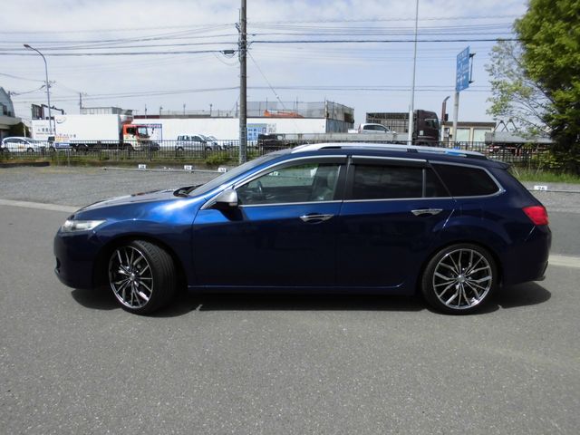 Honda ACCORD TOURER 2009-06 3899-5