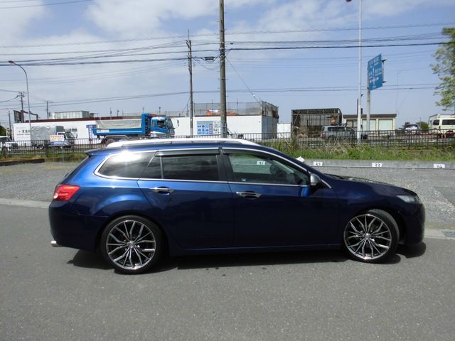 Honda ACCORD TOURER 2009-06 3899-4