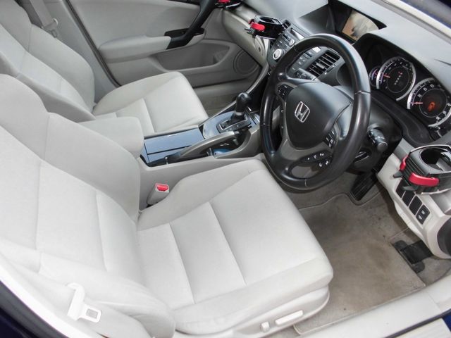 Honda ACCORD TOURER 2009-06 3899-1