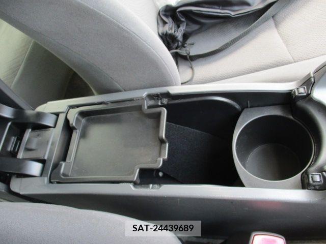 Toyota PRIUS 2011-03 321998-18