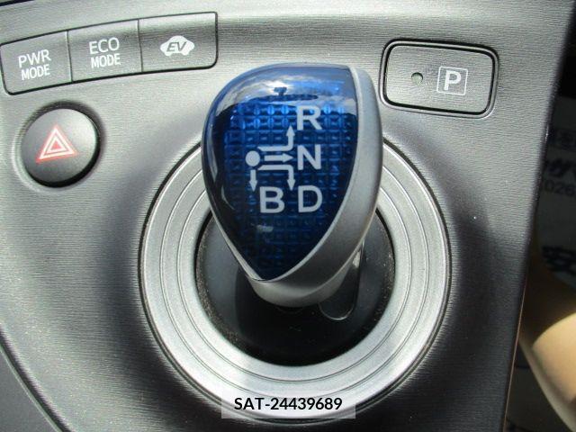 Toyota PRIUS 2011-03 321998-16