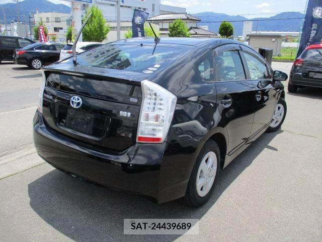 Toyota PRIUS 2011-03 321998-1
