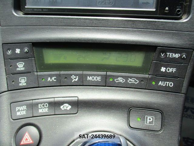 Toyota PRIUS 2011-03 321998-15