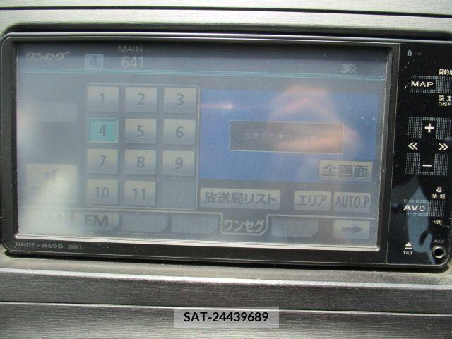 Toyota PRIUS 2011-03 321998-13