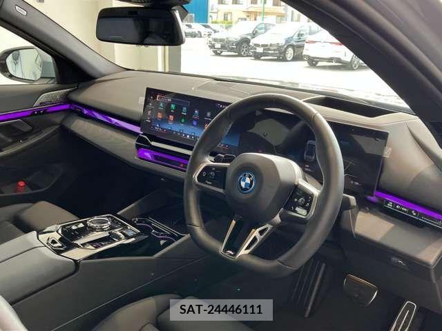 Bmw i5 2023-10 295135-8