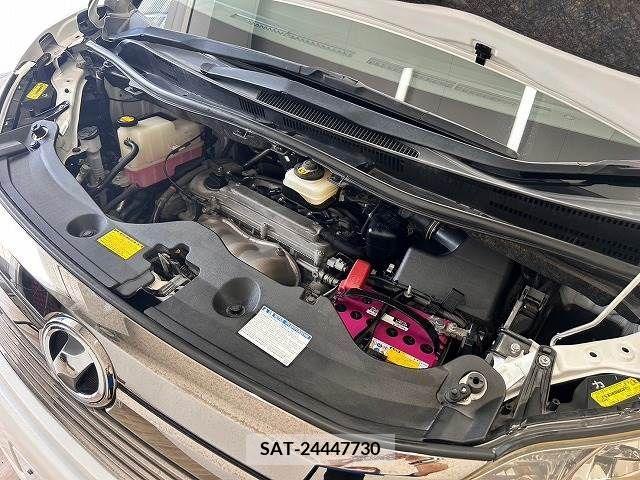 Toyota VELLFIRE 2012-04 350320-19