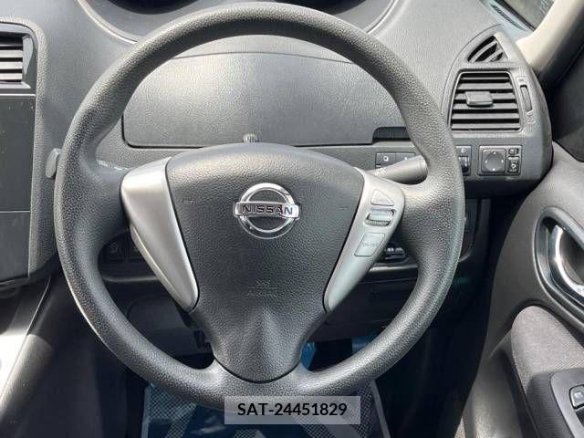 Nissan SERENA 2011-08 284298-11
