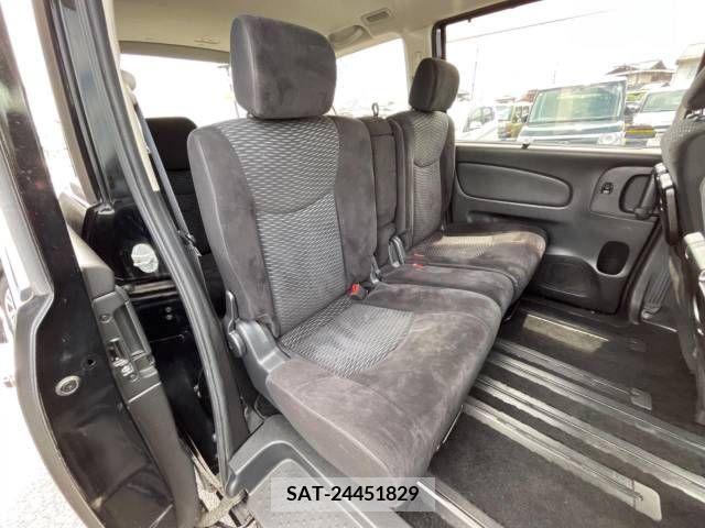 Nissan SERENA 2011-08 284298-8