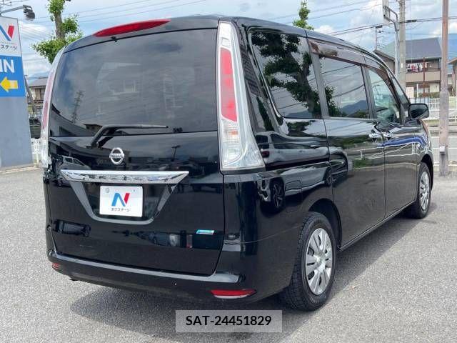 Nissan SERENA 2011-08 284298-17