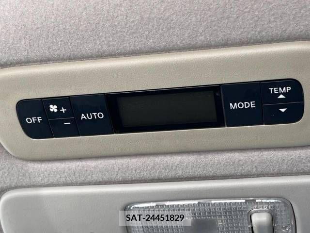 Nissan SERENA 2011-08 284298-5