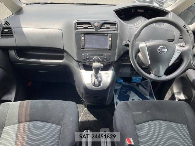 Nissan SERENA 2011-08 284298-1