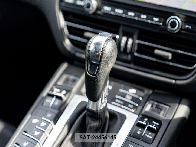Porsche MACAN 2021-04 281587-17