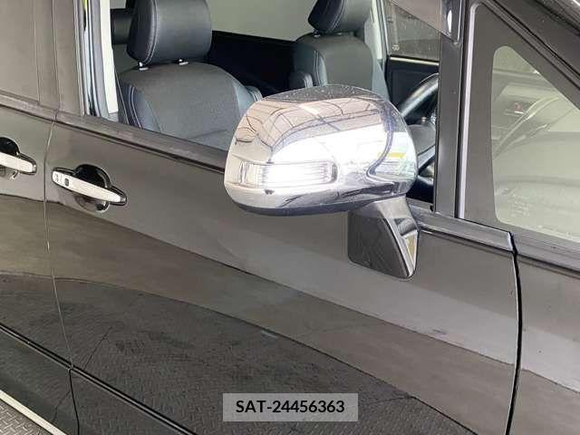Toyota VOXY 2013-03 254595-18