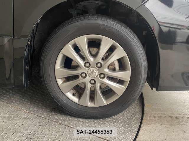 Toyota VOXY 2013-03 254595-16