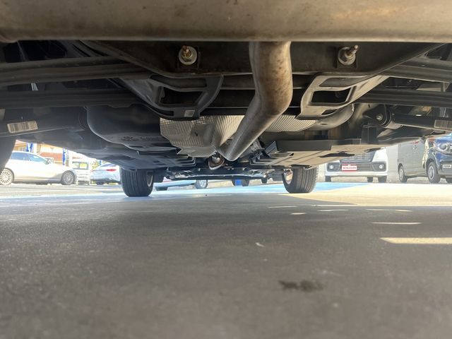 Jeep RENEGADE 2018-02 14058-25