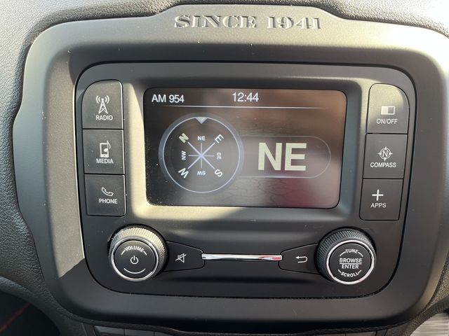 Jeep RENEGADE 2018-02 14058-16