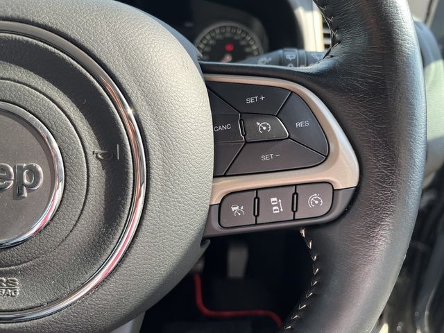 Jeep RENEGADE 2018-02 14058-12